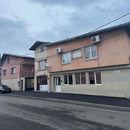 Хотел Елит Kostinbrod Exteriér fotografie