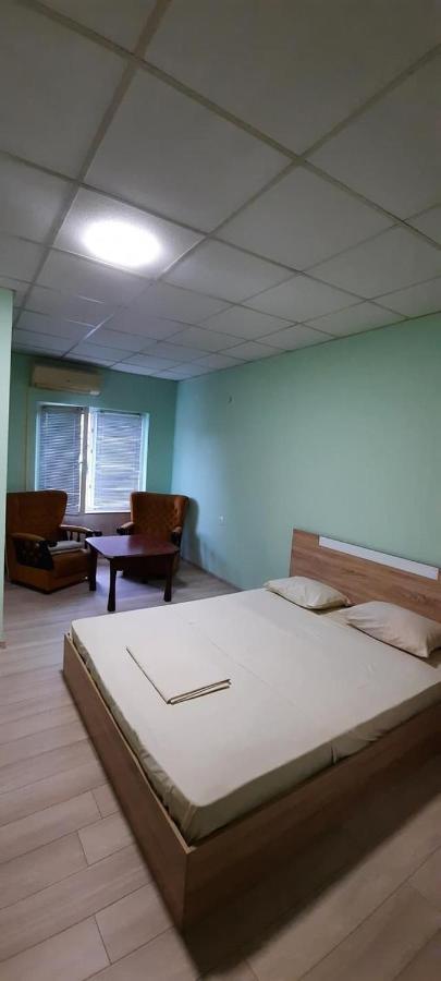 Хотел Елит Kostinbrod Exteriér fotografie